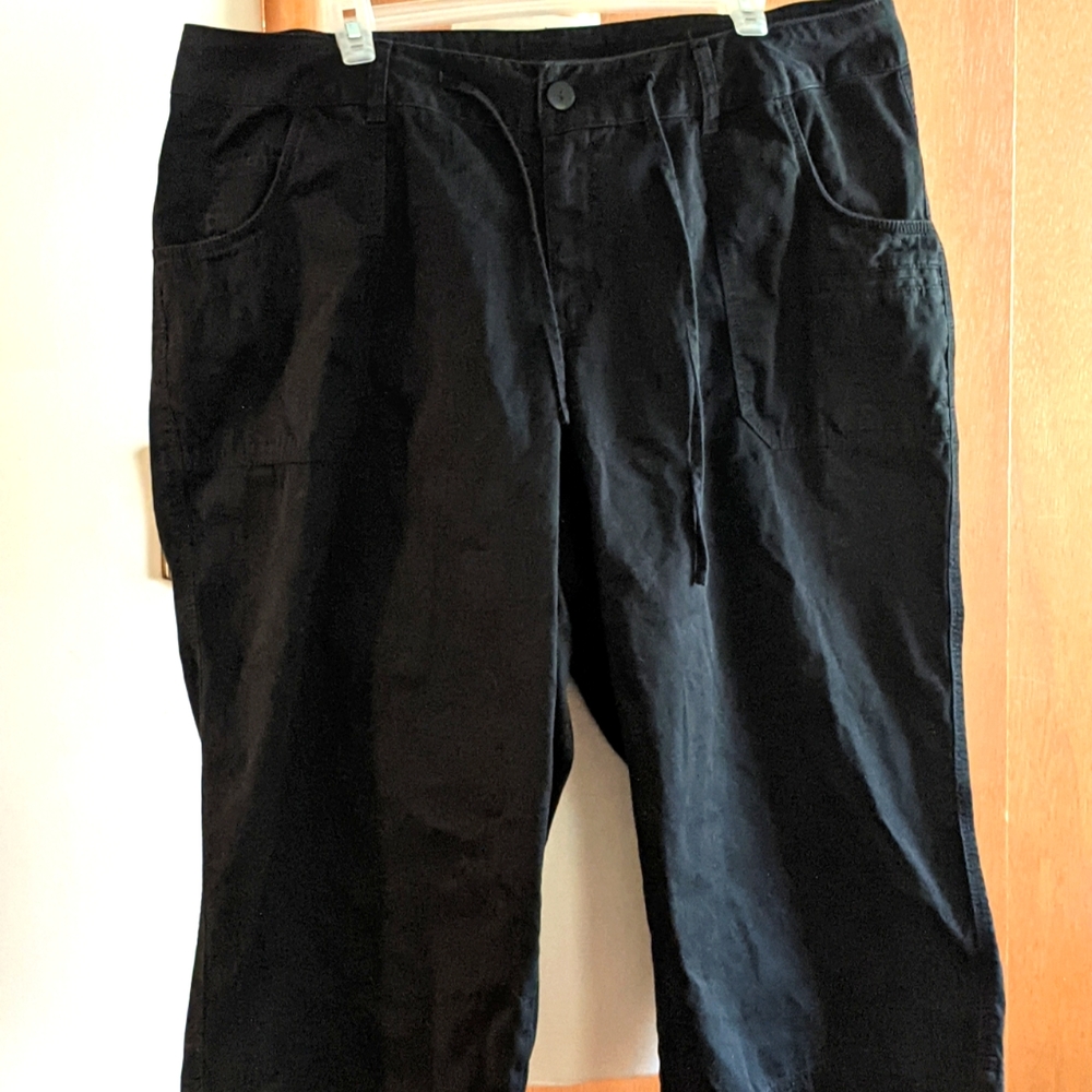 Venezia women's sz 20 crop pants